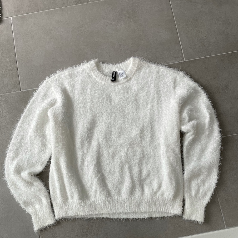 [H&M] White Sweater